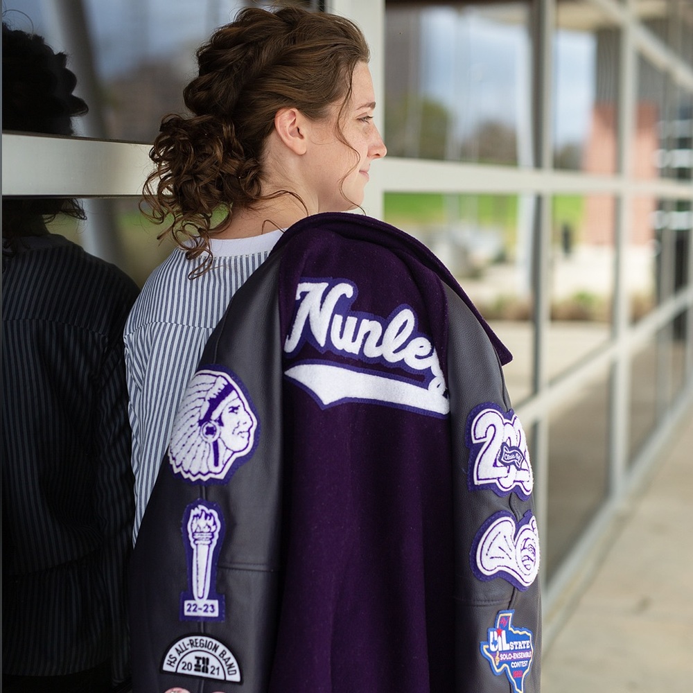 Meet your Posher, Raegan